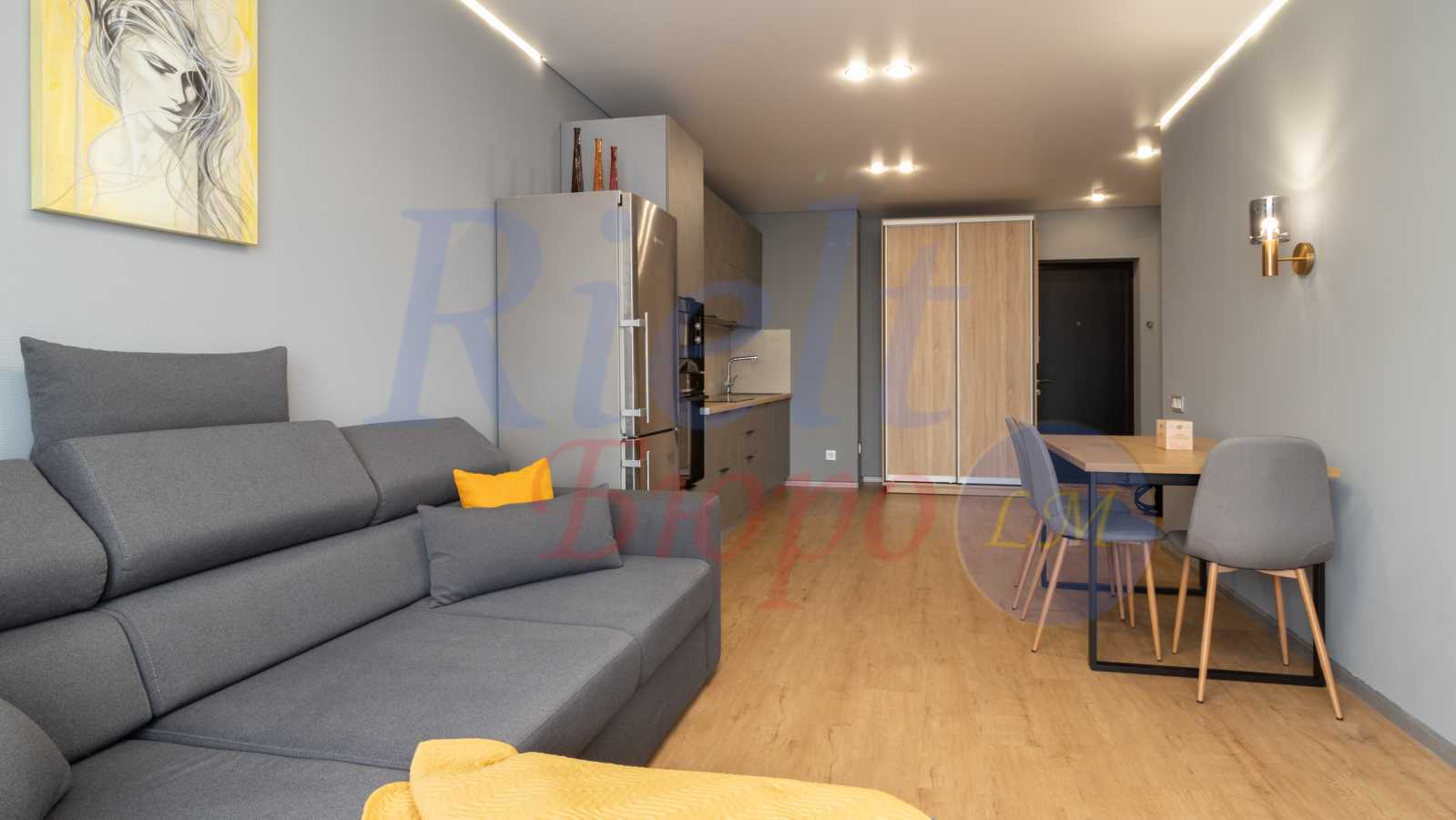Оренда 2-кімнатної квартири 70 м², Олександра Олеся вул., 5а