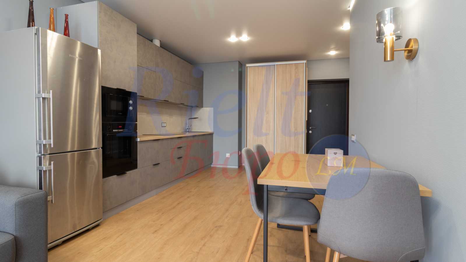 Оренда 2-кімнатної квартири 70 м², Олександра Олеся вул., 5а
