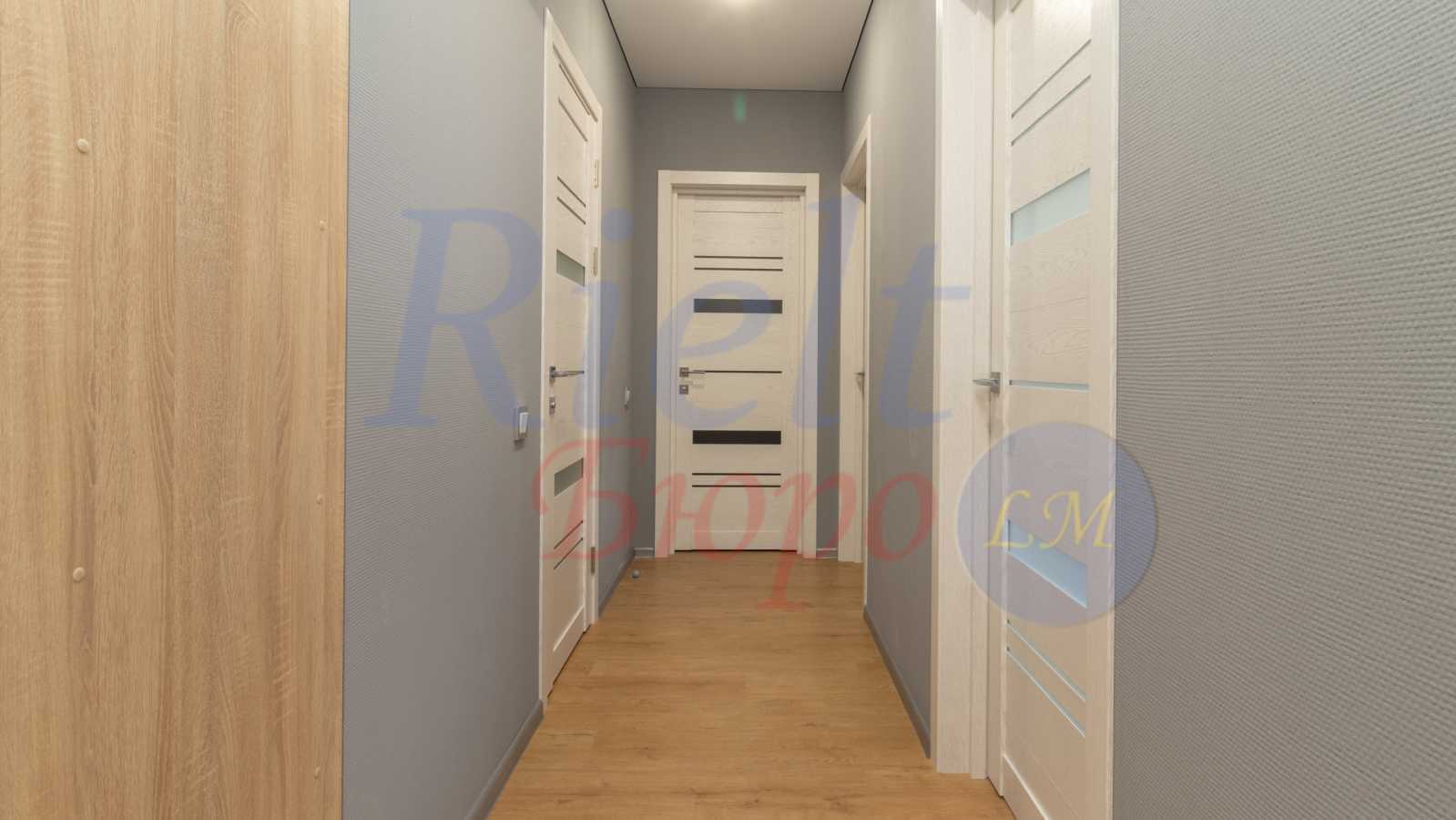 Оренда 2-кімнатної квартири 70 м², Олександра Олеся вул., 5а