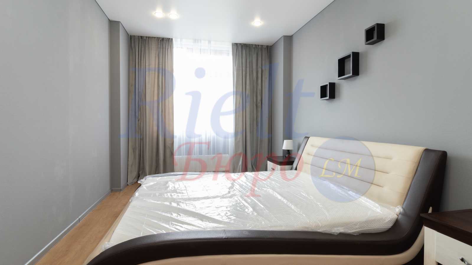 Оренда 2-кімнатної квартири 70 м², Олександра Олеся вул., 5а