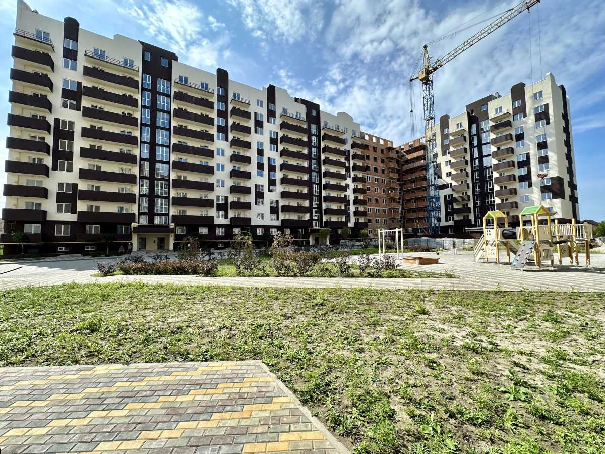 Продажа 1-комнатной квартиры 38 м², Каденюка Леонида, 22