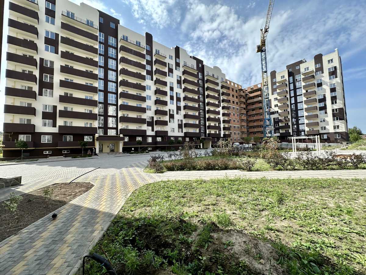 Продажа 1-комнатной квартиры 38 м², Каденюка Леонида, 22