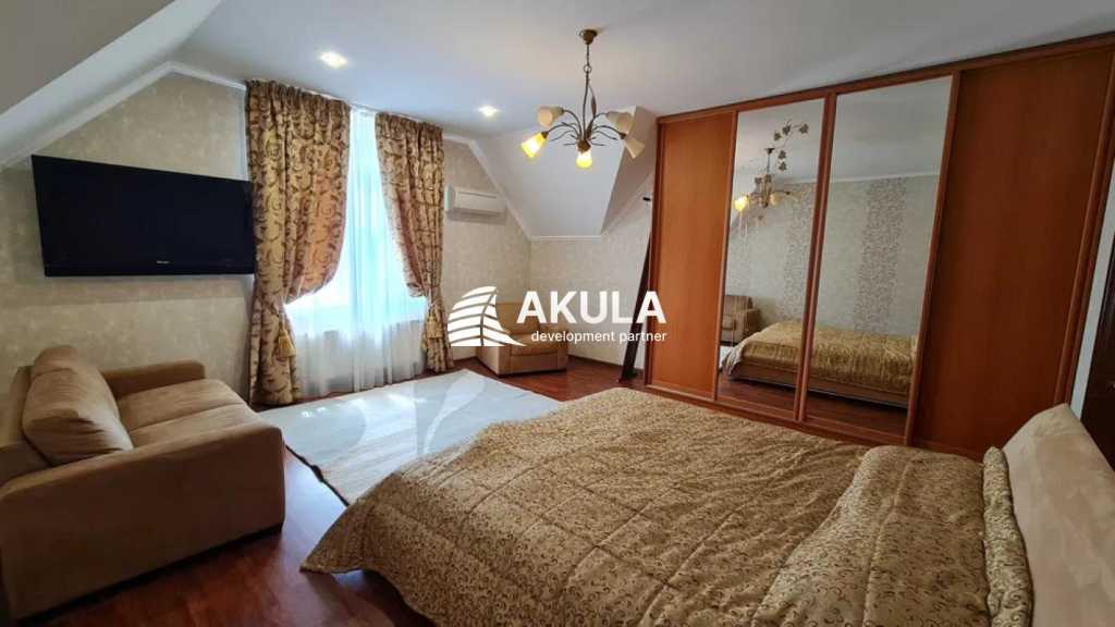 Продажа дома 223 м², Нова
