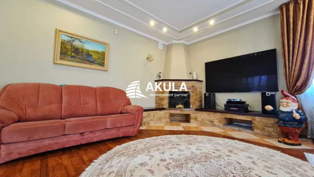 Продажа дома 223 м², Нова