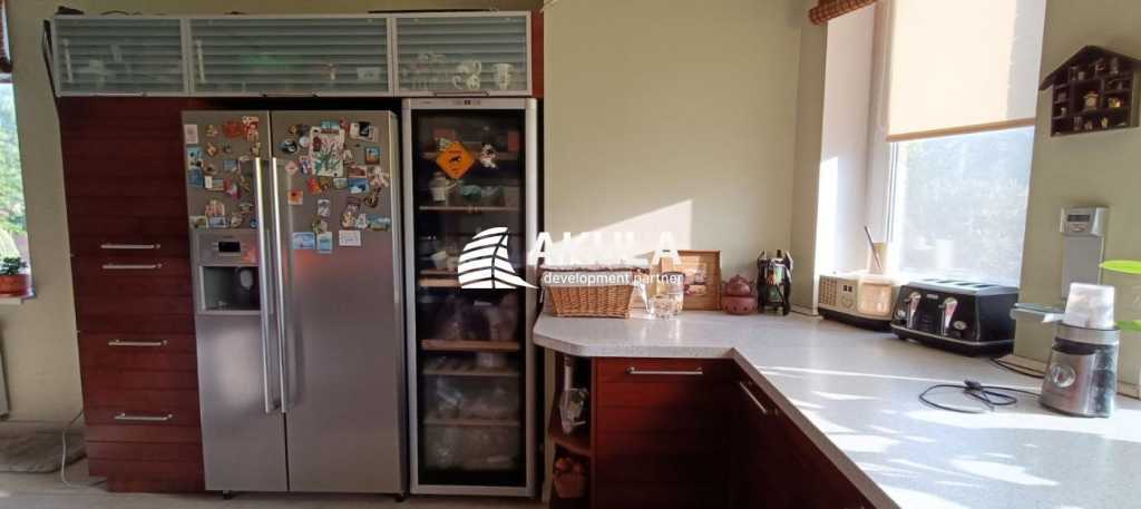 Продажа дома 337 м², Інженерна