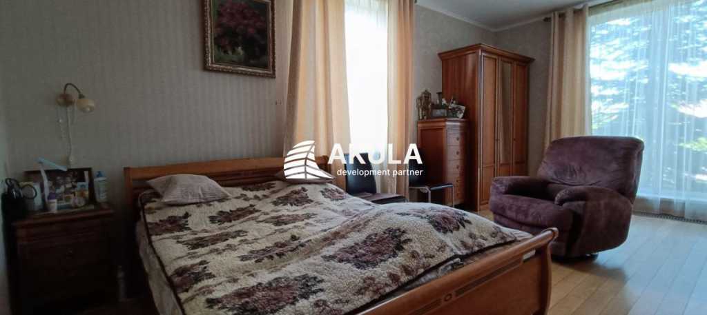 Продажа дома 337 м², Інженерна