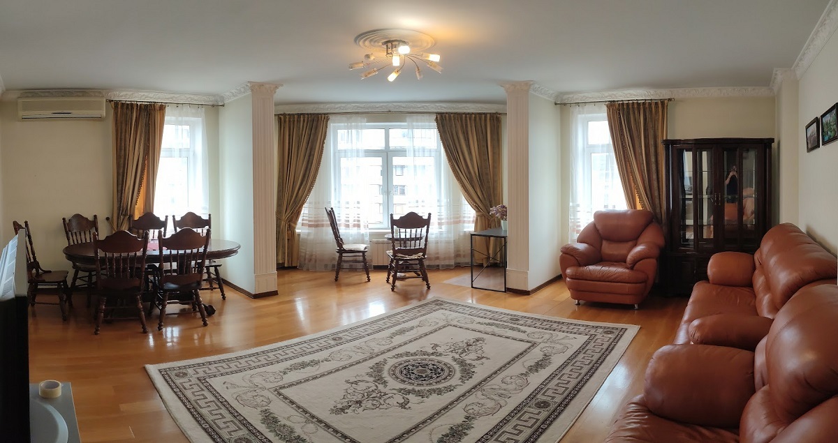 Аренда 3-комнатной квартиры 120 м², Паньковская ул.