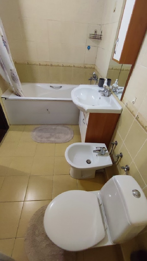 Аренда 3-комнатной квартиры 120 м², Паньковская ул.