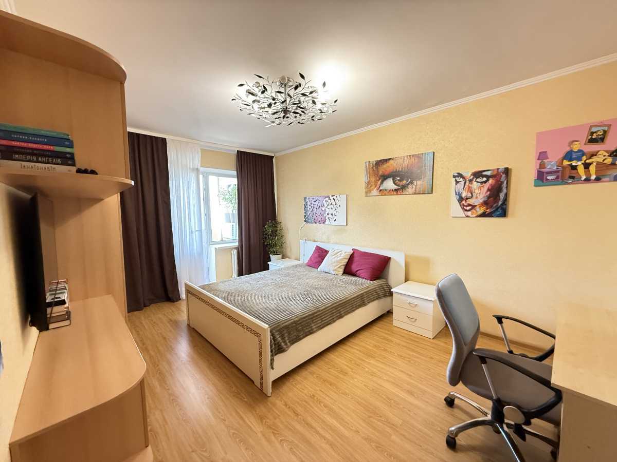 Продажа 2-комнатной квартиры 66 м², Петра Григоренко просп., 18А