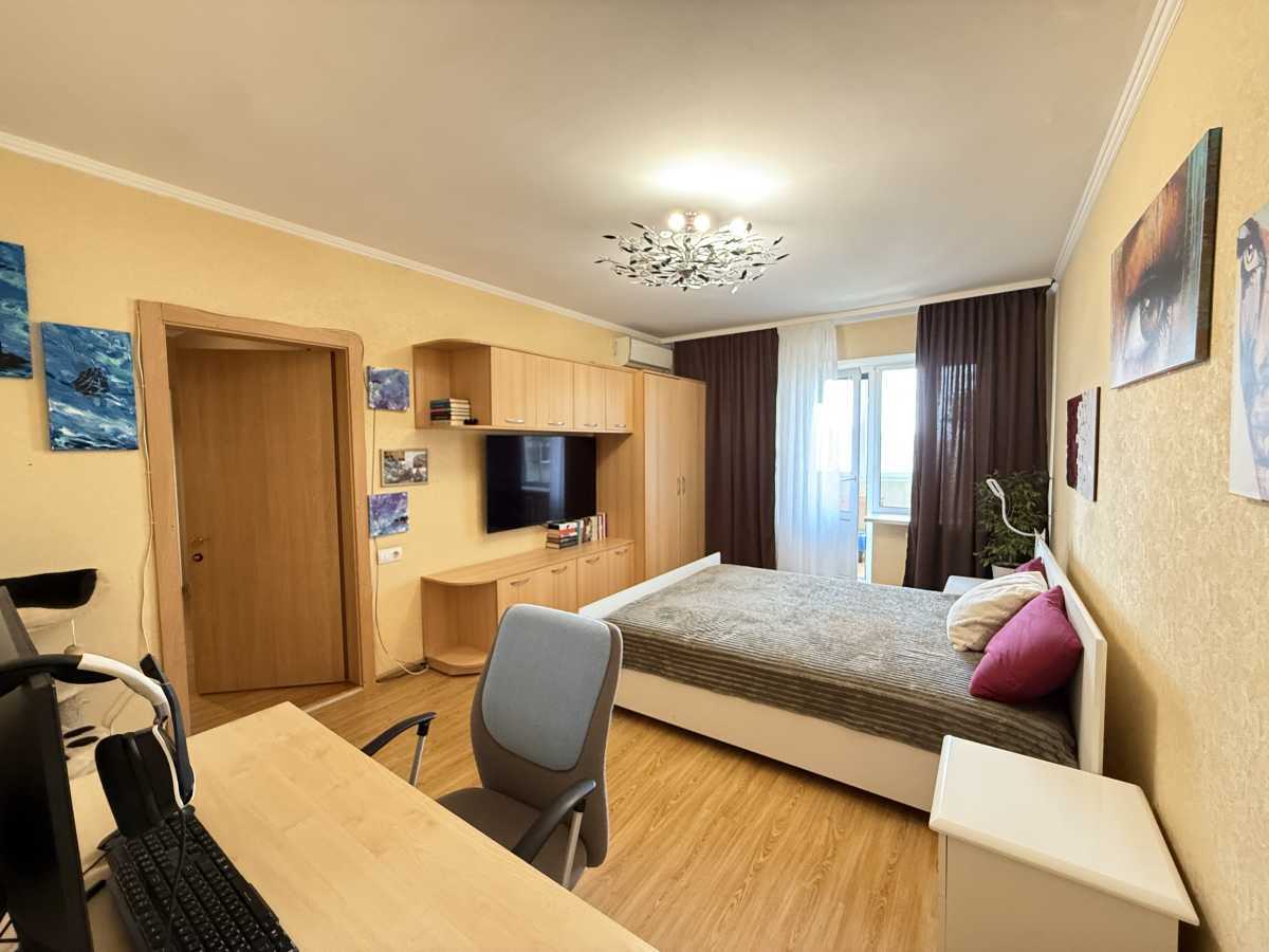 Продажа 2-комнатной квартиры 66 м², Петра Григоренко просп., 18А