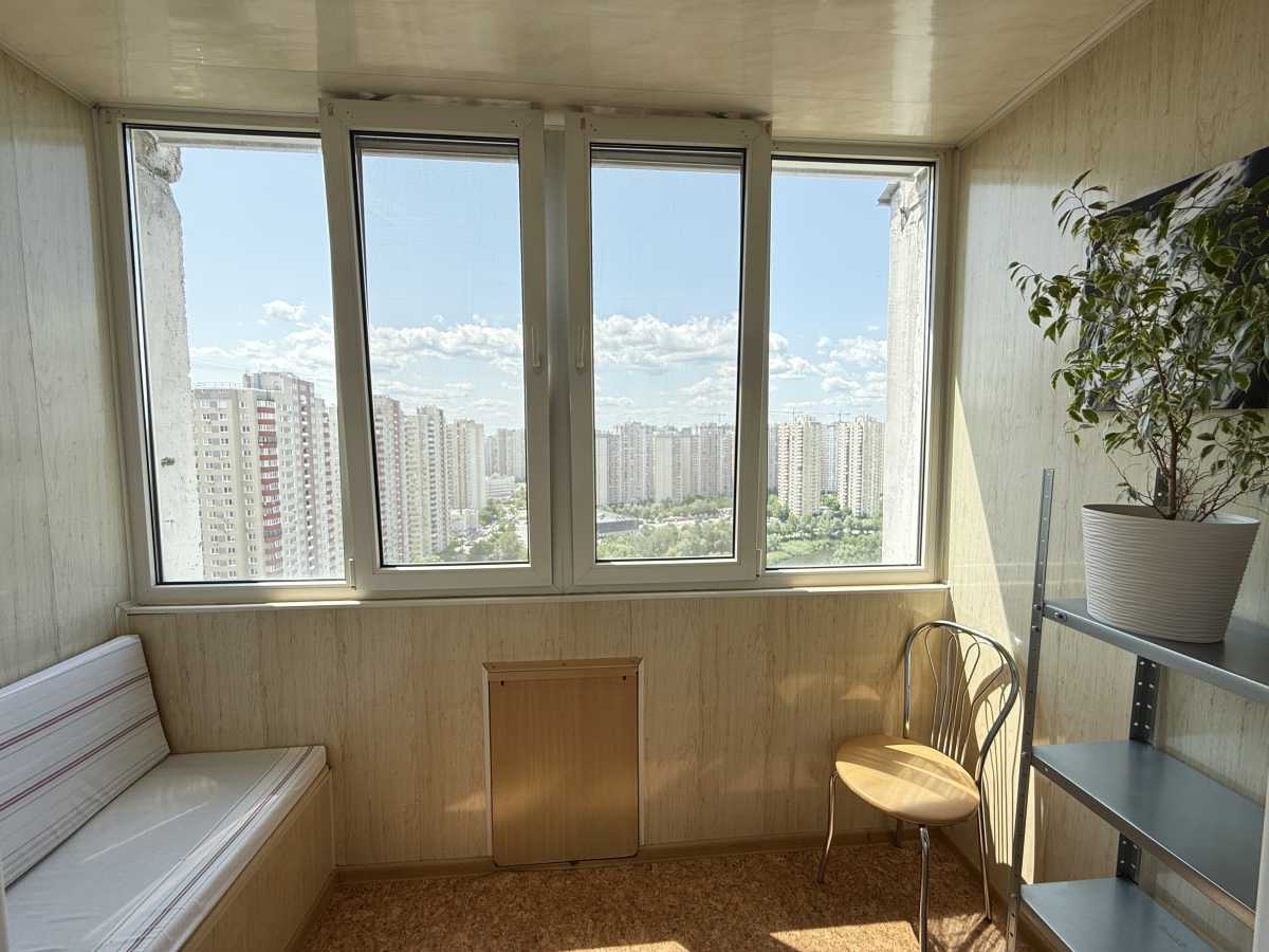 Продажа 2-комнатной квартиры 66 м², Петра Григоренко просп., 18А