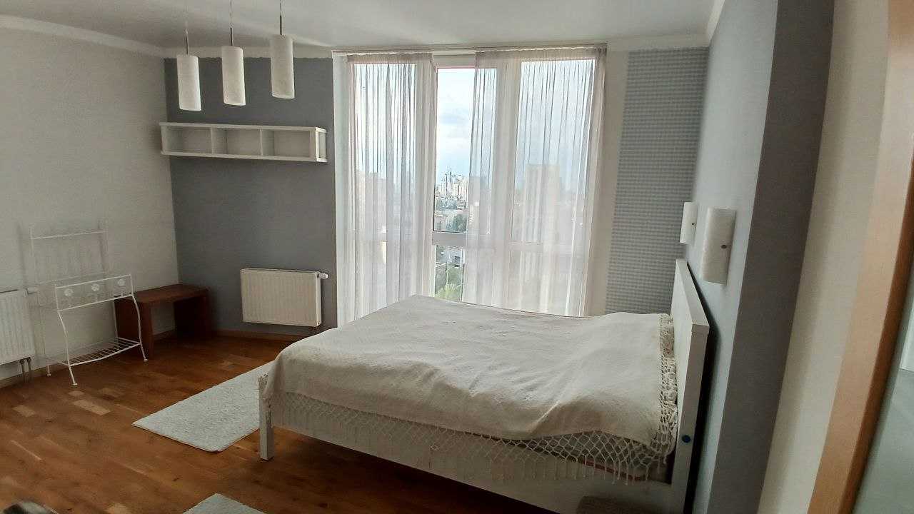 Оренда 3-кімнатної квартири 107 м², Григорія Андрющенка вул., 6Г