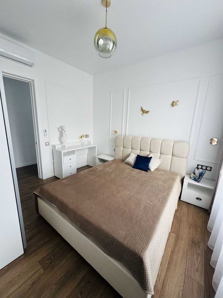 Оренда 1-кімнатної квартири 52 м², Володимирська вул., 86а