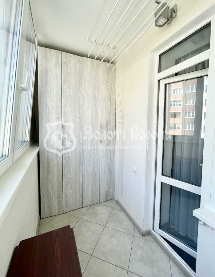 Продажа 1-комнатной квартиры 36.8 м², Соборная ул., 105/6