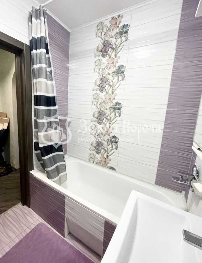 Продажа 1-комнатной квартиры 36.8 м², Соборная ул., 105/6