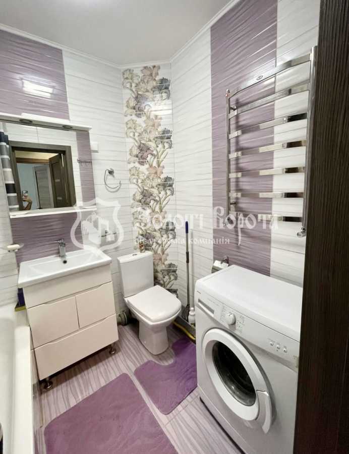 Продажа 1-комнатной квартиры 36.8 м², Соборная ул., 105/6
