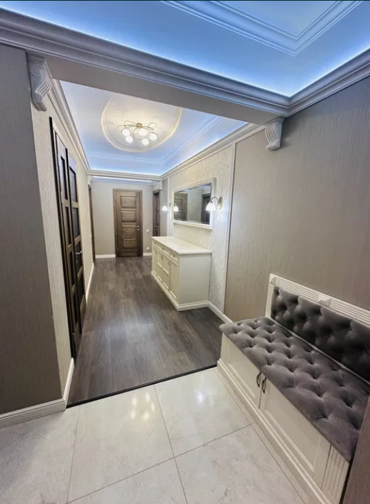 Продажа 3-комнатной квартиры 102 м², Армейская ул.