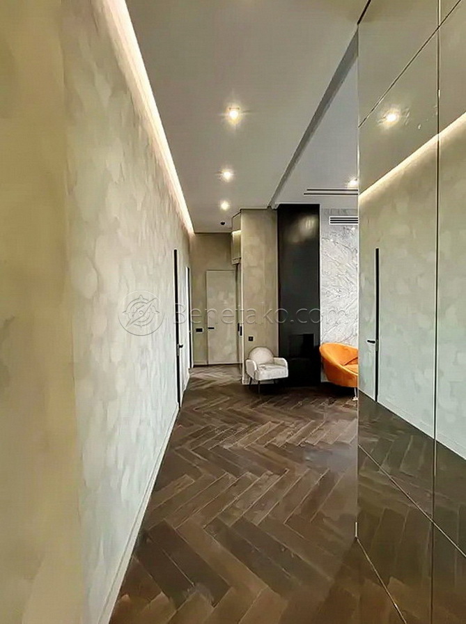 Аренда 5-комнатной квартиры 320 м², Морская ул.