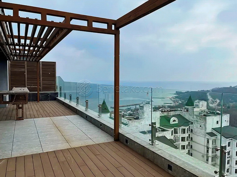 Аренда 5-комнатной квартиры 320 м², Морская ул.