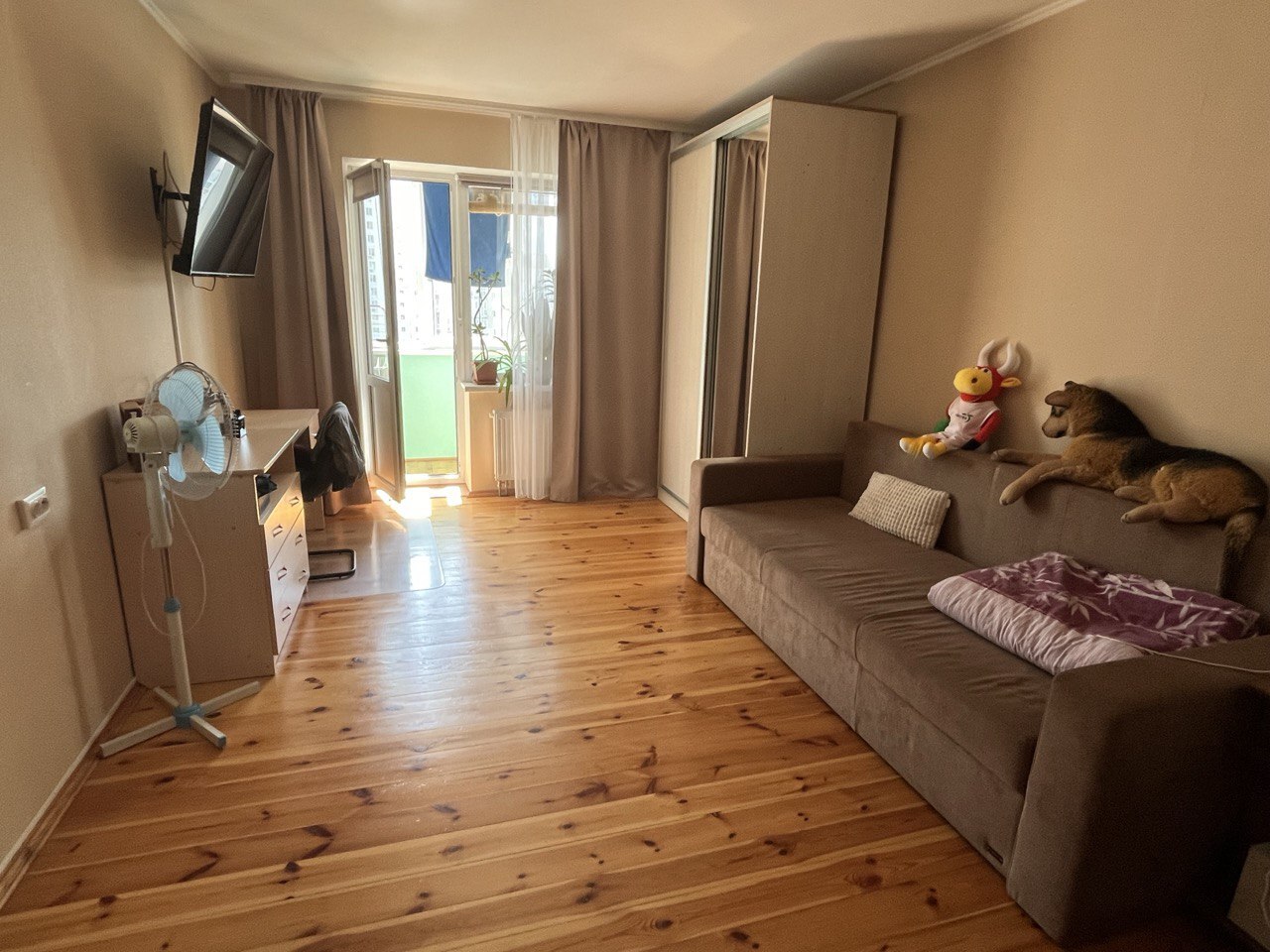 Продажа 3-комнатной квартиры 72 м²