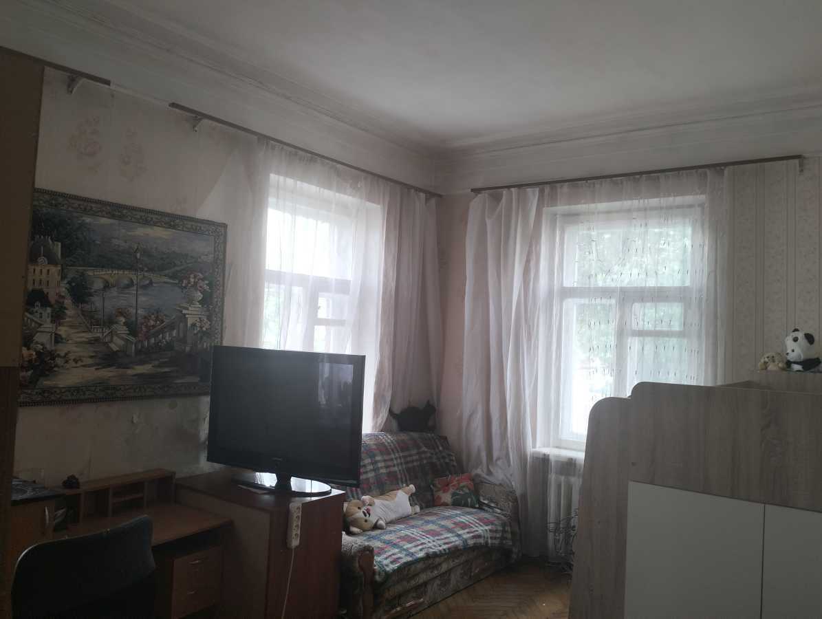 Продажа 2-комнатной квартиры 73.6 м², Саксаганского ул., 63/28