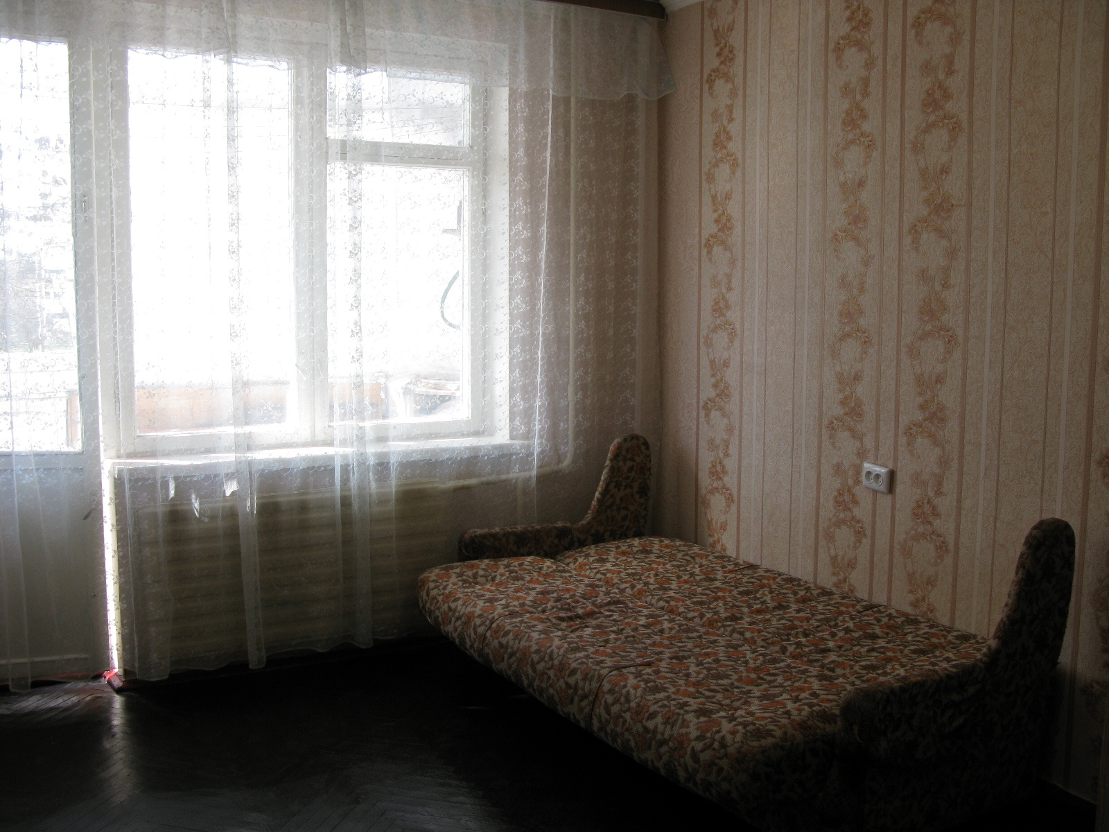 Оренда 1-кімнатної квартири 28 м², Лісовий пров.