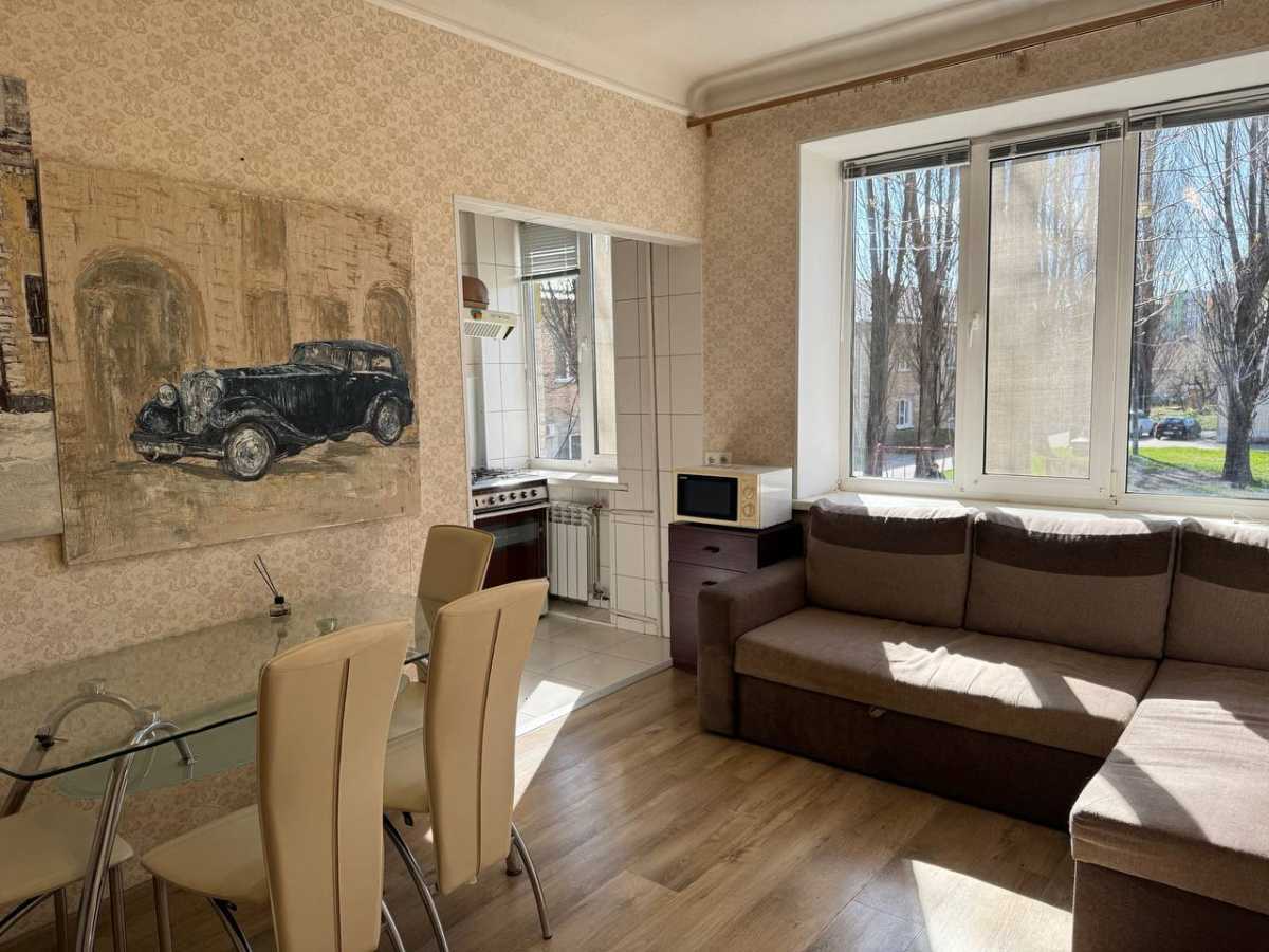 Продаж 2-кімнатної квартири 50 м², В'ячеслава Чорновола вул., 36