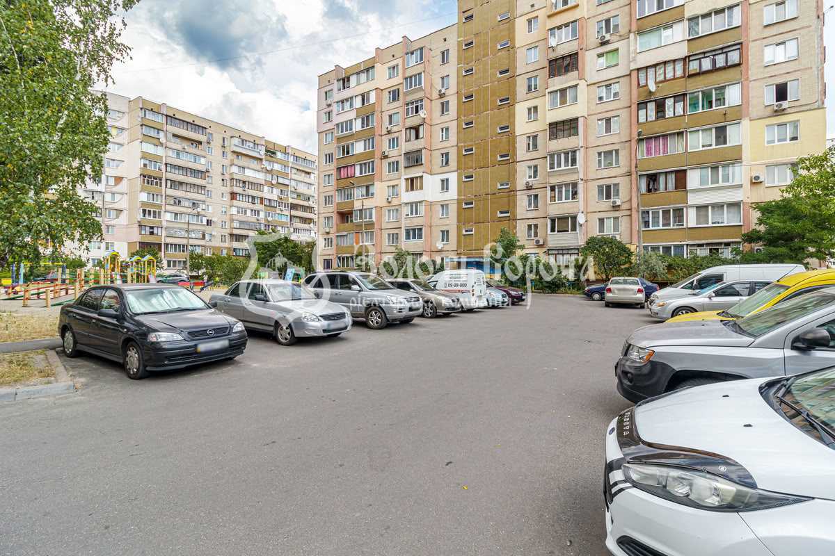 Продаж 1-кімнатної квартири 36.6 м², Милославська, 23б