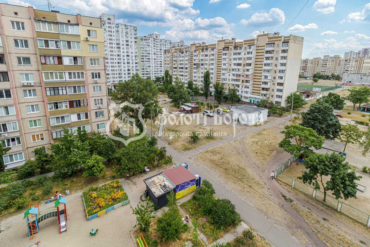 Продаж 1-кімнатної квартири 36.6 м², Милославська, 23б