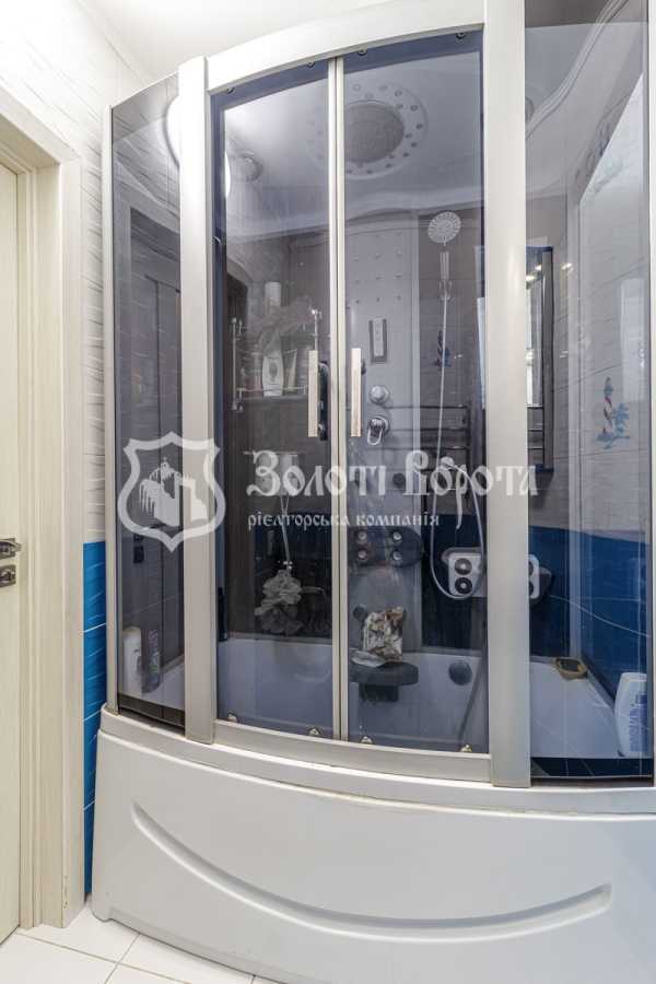 Продаж 2-кімнатної квартири 58.5 м², Дружби вул., 1