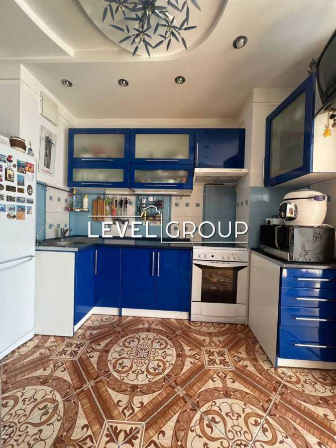 Продажа 2-комнатной квартиры 79 м², Волынская ул., 9А