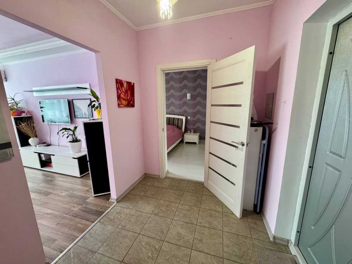 Продаж 1-кімнатної квартири 57 м², Вишгородська вул., 45/7