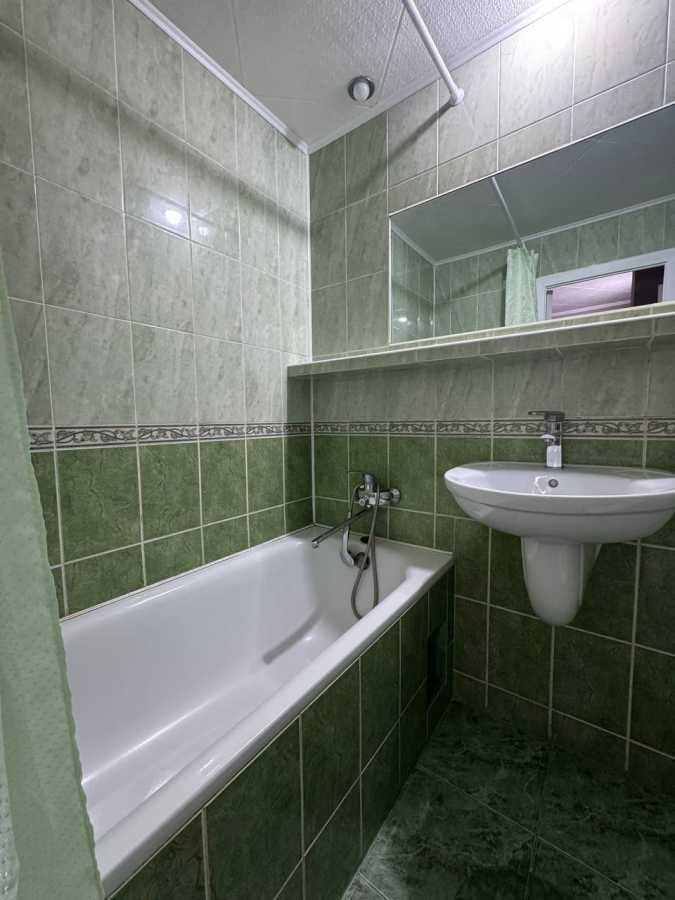 Продажа 1-комнатной квартиры 34 м², Булгакова ул., 15А