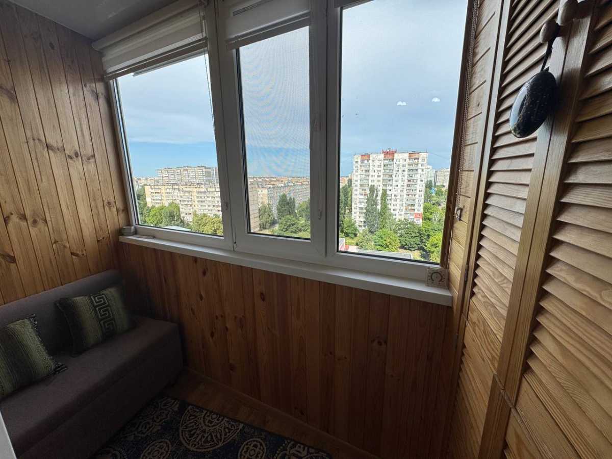 Продажа 1-комнатной квартиры 34 м², Булгакова ул., 15А