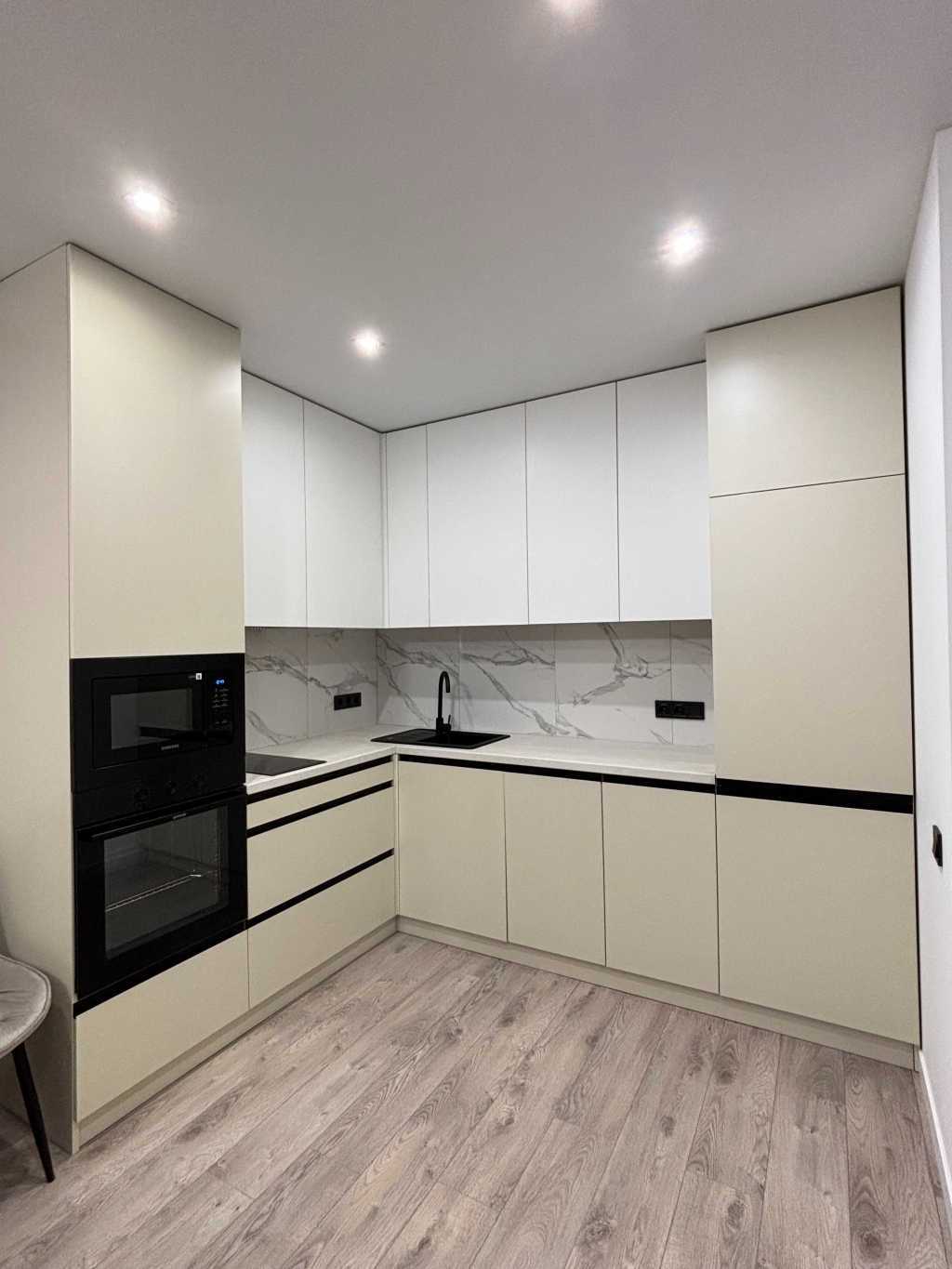 Продаж 1-кімнатної квартири 42 м², Михайла Максимовича вул., 26в