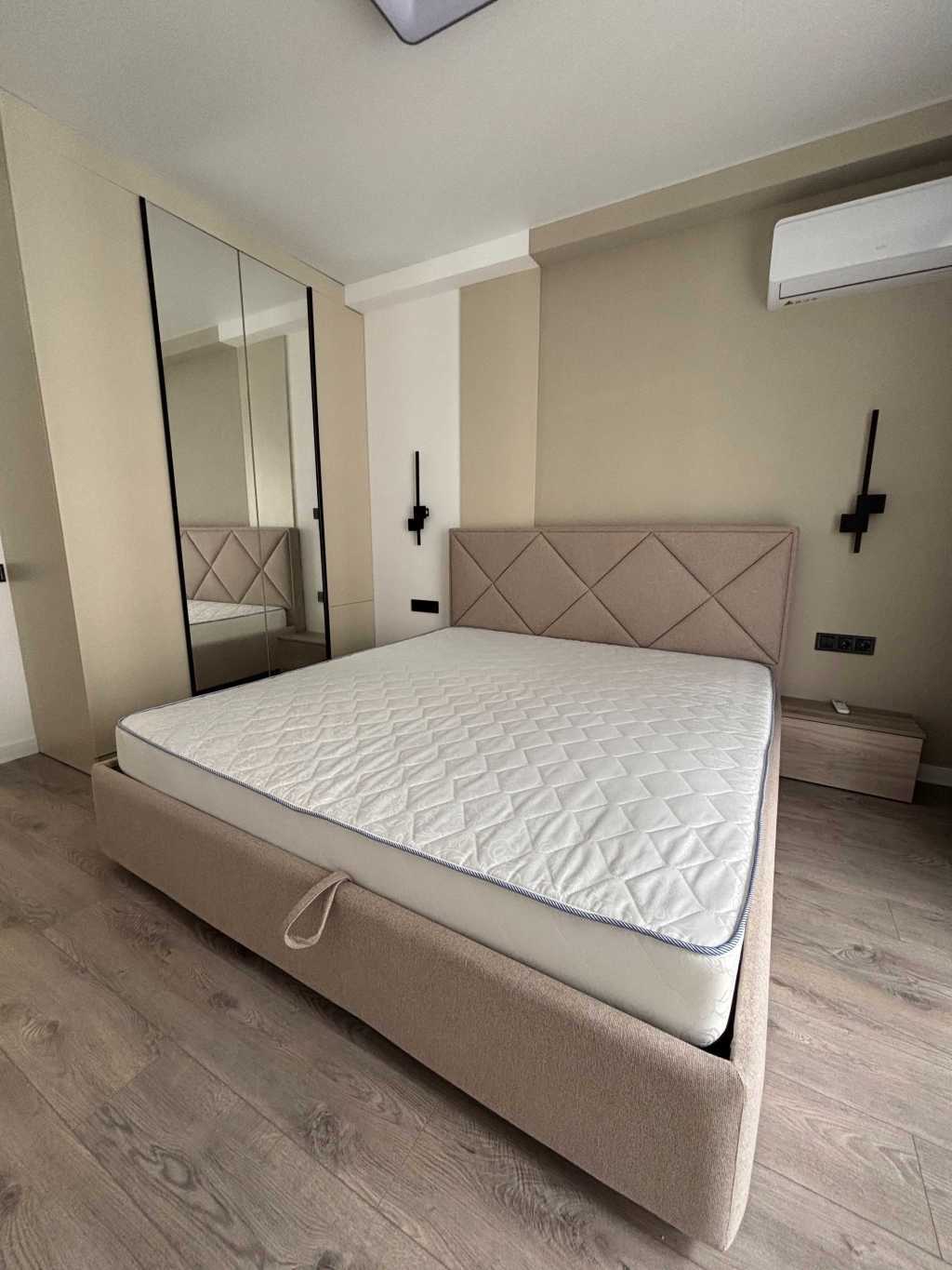 Продаж 1-кімнатної квартири 42 м², Михайла Максимовича вул., 26в