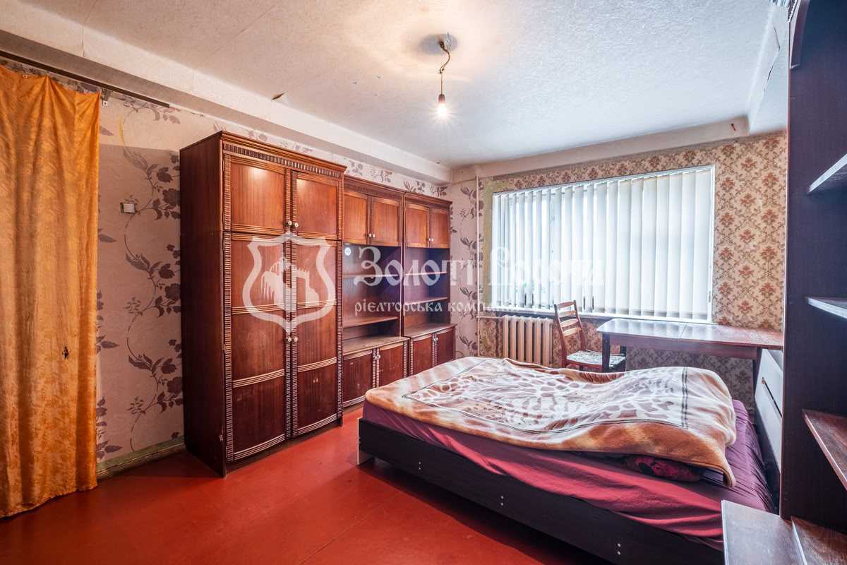 Продаж 2-кімнатної квартири 46 м², Мілютенка вул., 9А