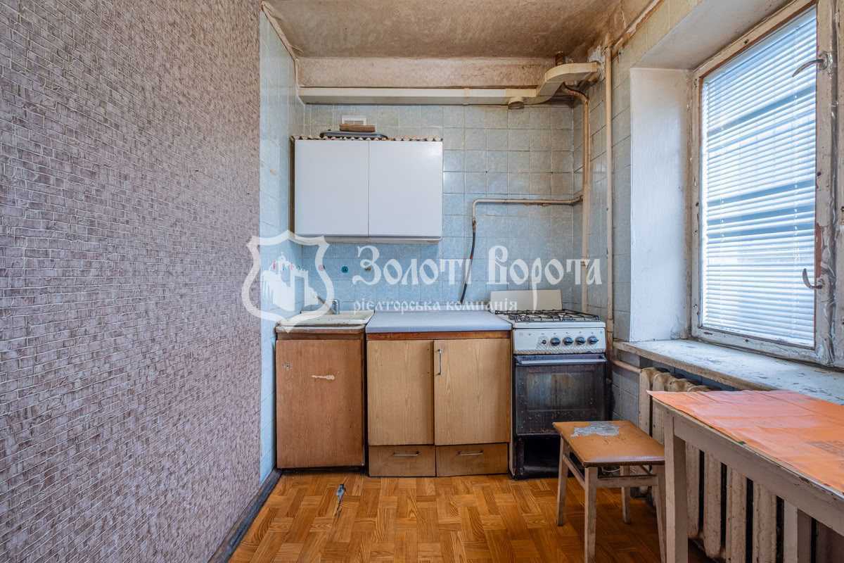 Продаж 2-кімнатної квартири 46 м², Мілютенка вул., 9А