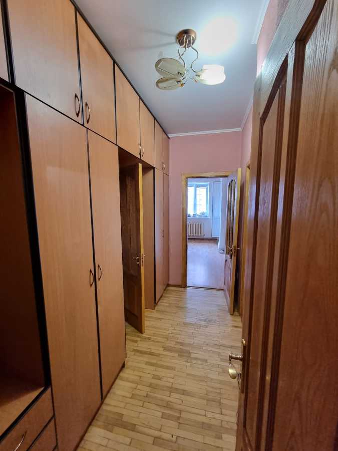 Продажа 1-комнатной квартиры 53 м², Анны Ахматовой ул., 13Г