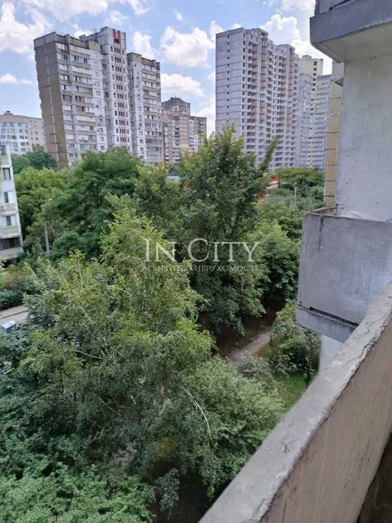 Продажа 1-комнатной квартиры 37 м², Василия Стуса ул., 26