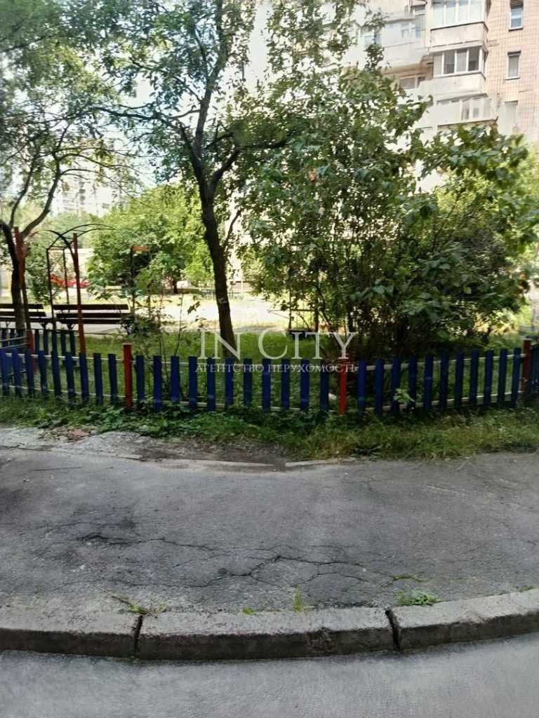 Продажа 1-комнатной квартиры 37 м², Василия Стуса ул., 26
