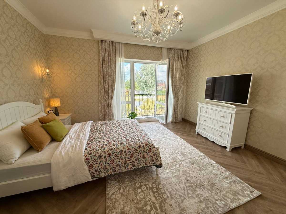 Продажа коттеджа 165 м², Розкішна