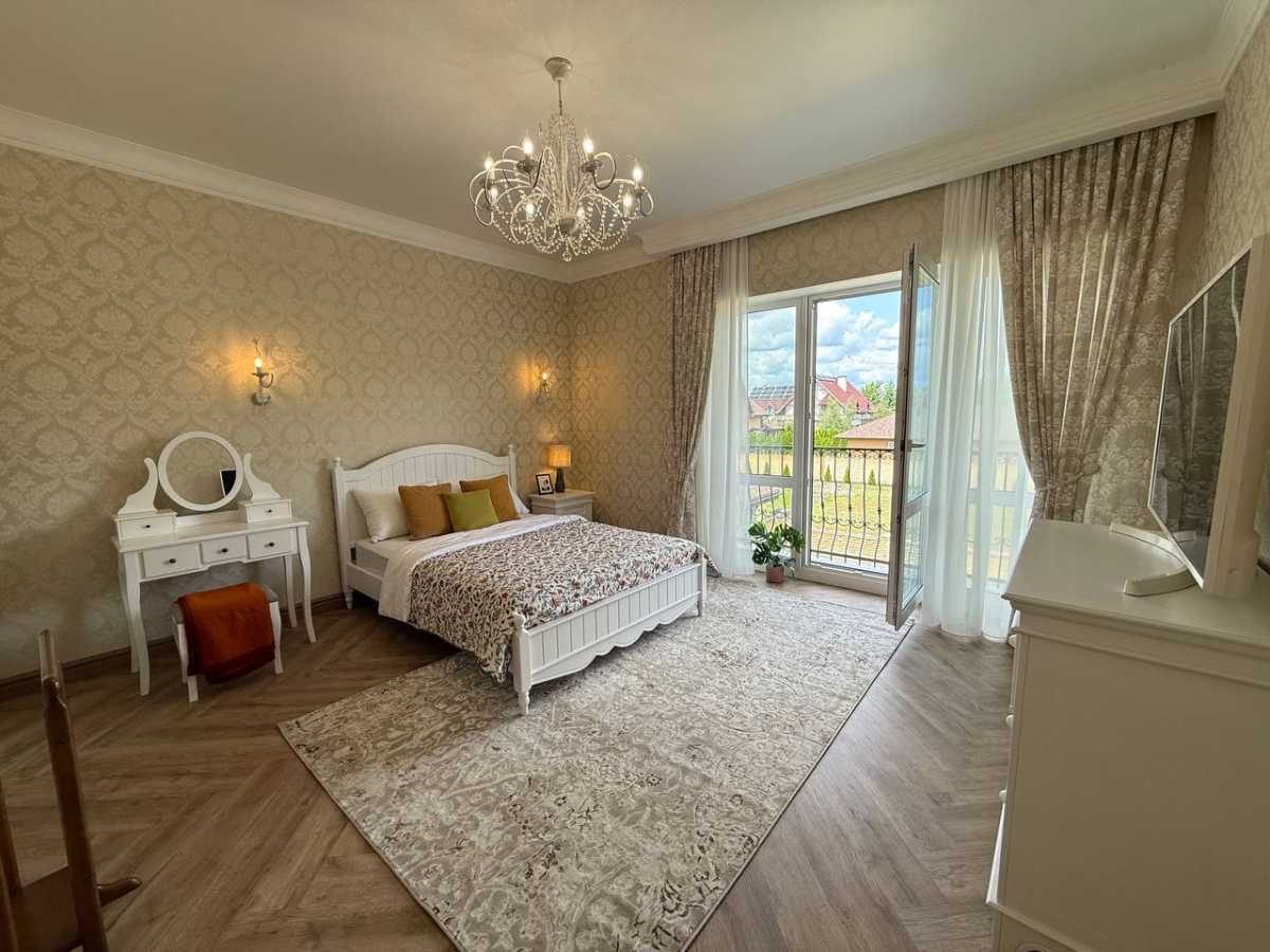 Продажа коттеджа 165 м², Розкішна