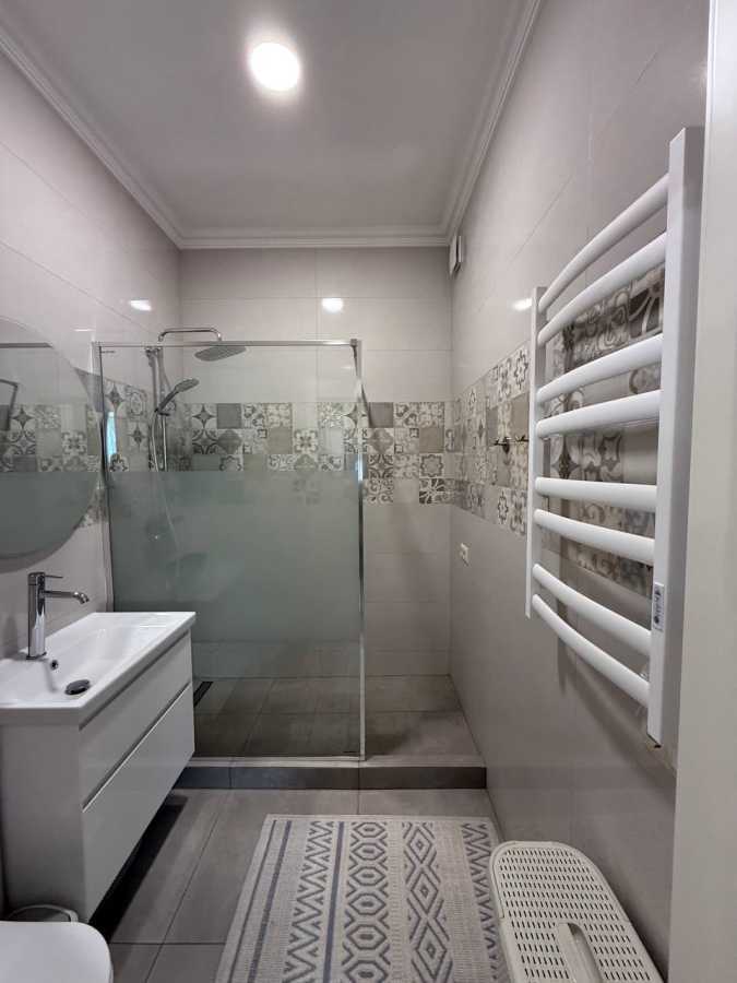 Продажа коттеджа 165 м², Розкішна