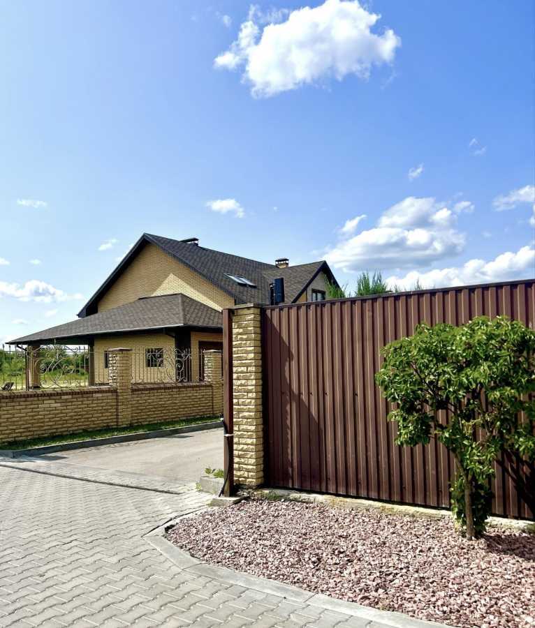 Продаж будинку 285 м², Лісова