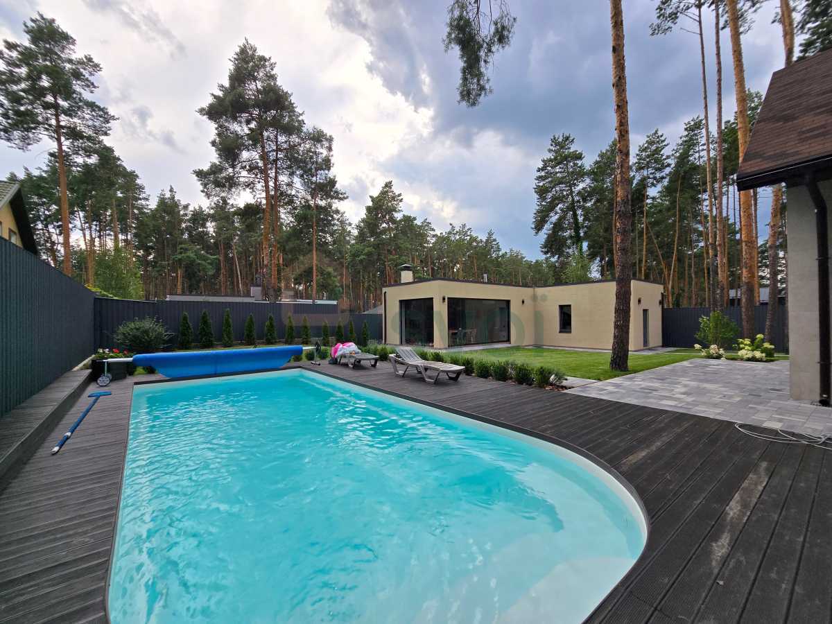 Продажа дома 290 м², Левка Ревуцкого ул., Симиренка