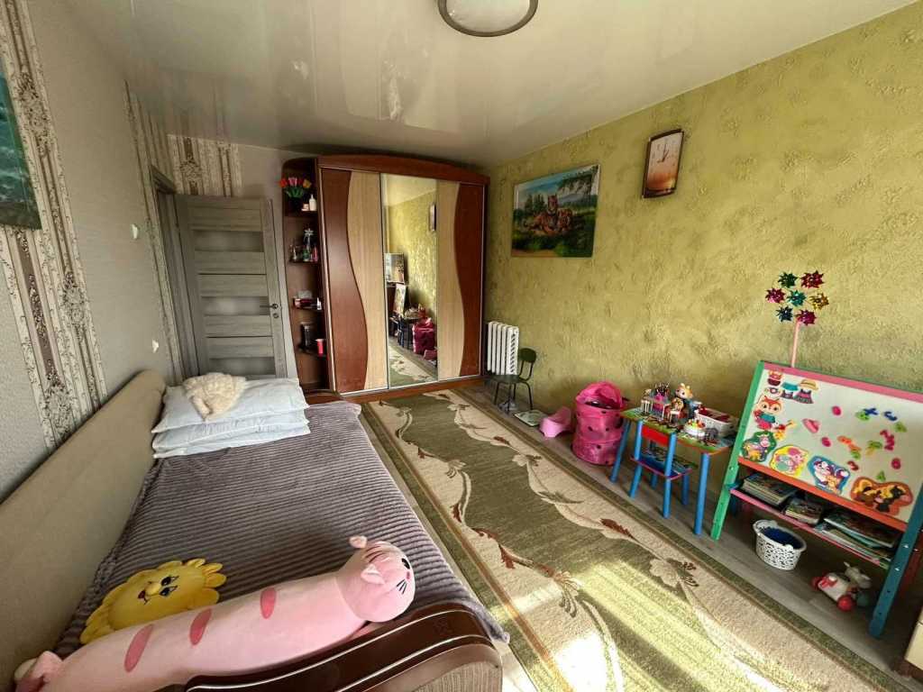 Продаж 3-кімнатної квартири 63 м², В’ячеслава Чорновола вул., 5