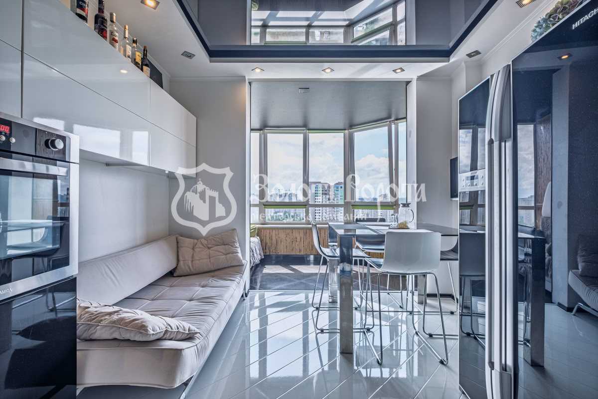 Продажа 1-комнатной квартиры 52 м², Елены Пчилки ул., 2