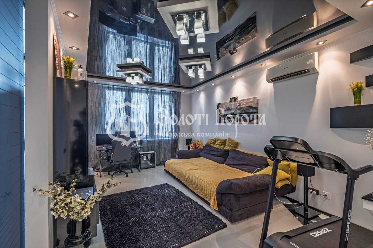 Продажа 1-комнатной квартиры 52 м², Елены Пчилки ул., 2