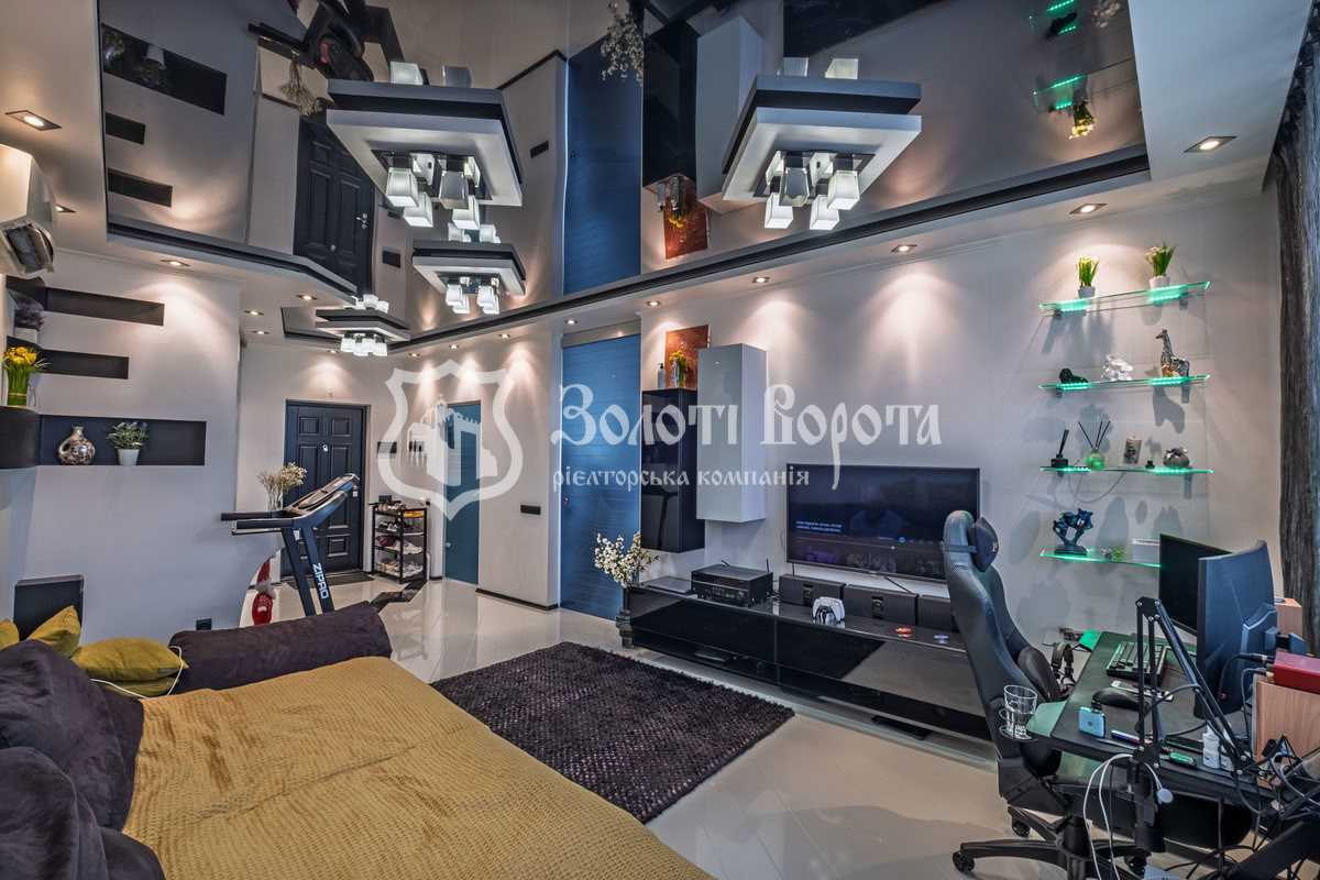 Продажа 1-комнатной квартиры 52 м², Елены Пчилки ул., 2